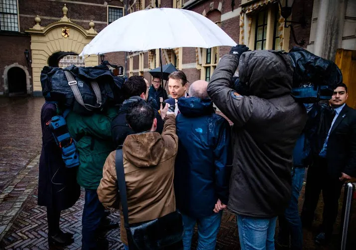 ambassadeur officieel weg uit turkije