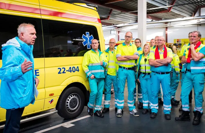 ambulancemedewerkers breiden acties uit
