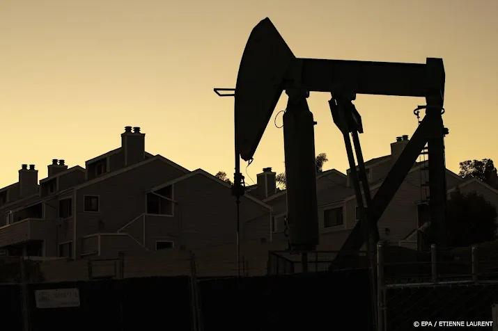 amerikaanse olie export stijgt naar record door europese vraag