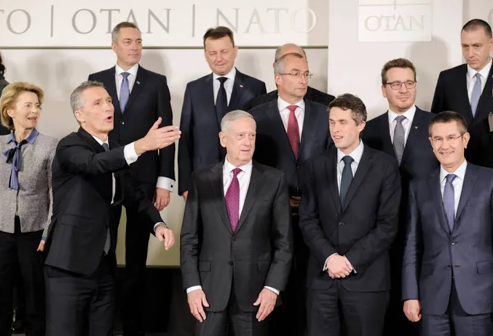 amerikanen lezen minister bijleveld de les