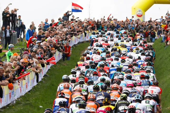 amstel gold race verlegt start naar vrijthof