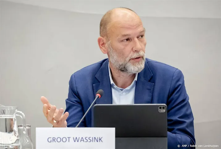 amsterdam komt met garantieknop voor terugkeer in bijstand