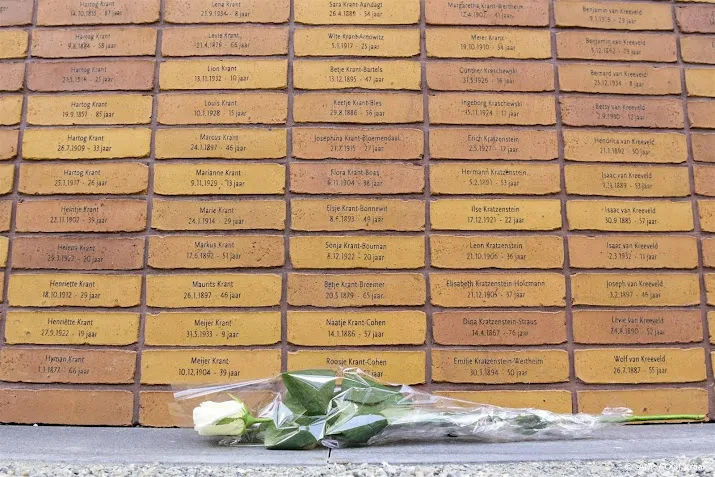 amsterdam komt met steunpunt voor holocausteducatie