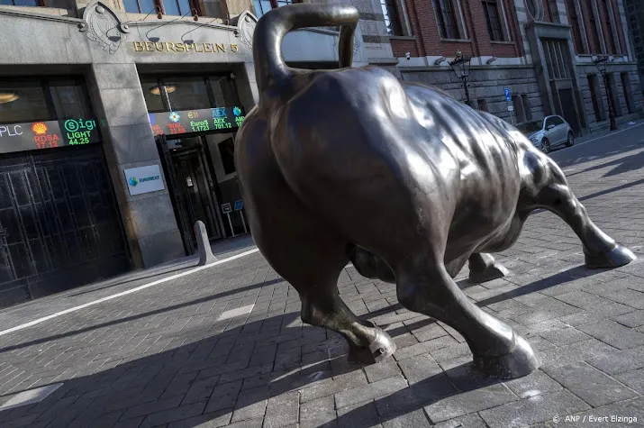 amsterdamse aex index licht omhoog na koersdreun op maandag