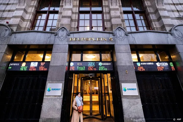 amsterdamse beurs begint nieuwe handelsweek met verlies