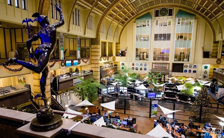 amsterdamse beurs sluit hoger