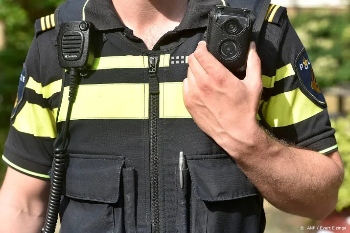 amsterdamse boa krijgt bodycam en meer steun