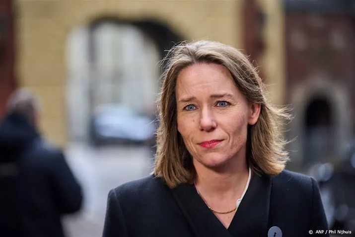 anderhalve maand na het begin van de oorlog kamerdebat over gaza
