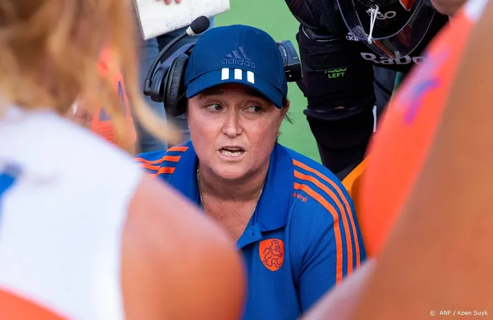 annan ziet oranje groeien op ek
