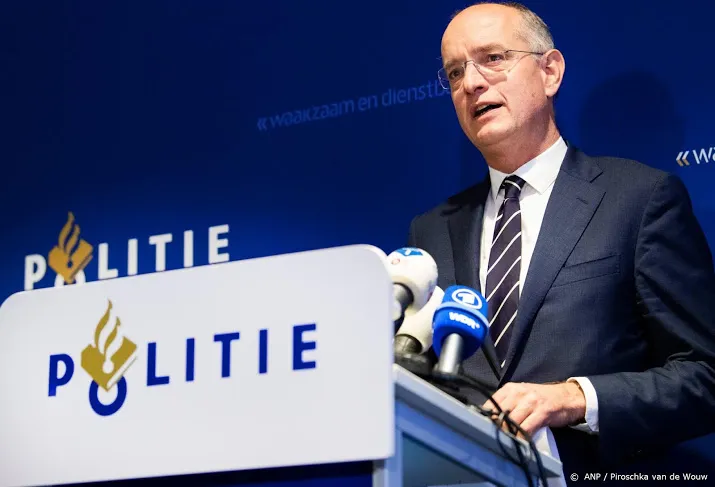 antwerp verrast door verbod uit enschede