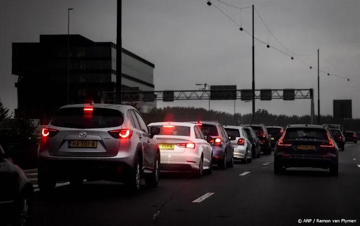 anwb drukste avondspits van het jaar ruim 1100 kilometer file