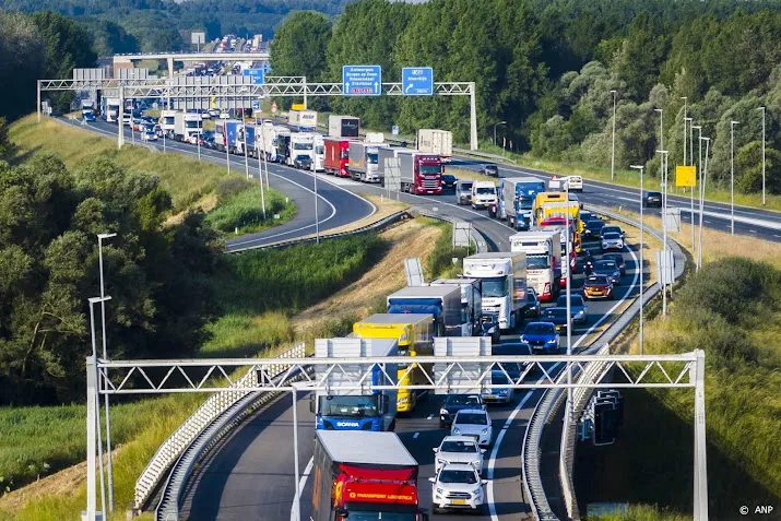 anwb vijftien procent filegroei in eerste halfjaar 2023