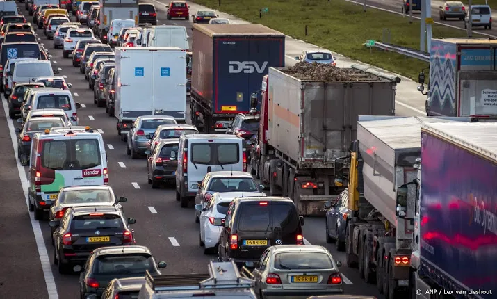 anwb voorspelt grote drukte op europese wegen zaterdag