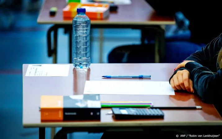 aob noemt schrappen examens onvermijdelijk