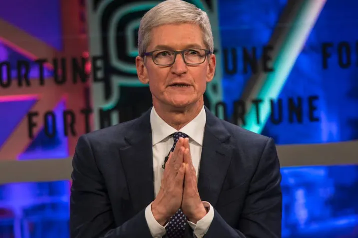 apple baas verdiende ruim 100 miljoen dollar