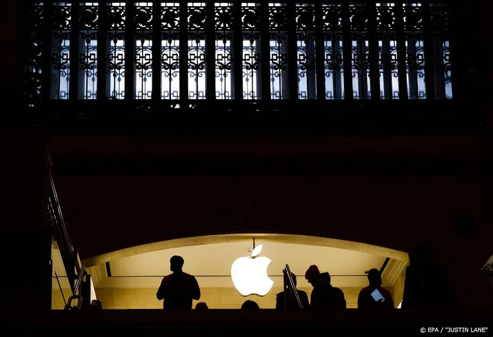 apple boekt recordresultaten dankzij nieuwe iphones