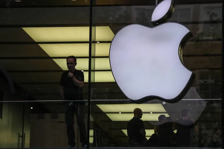 apple haalt reclame uit shazam