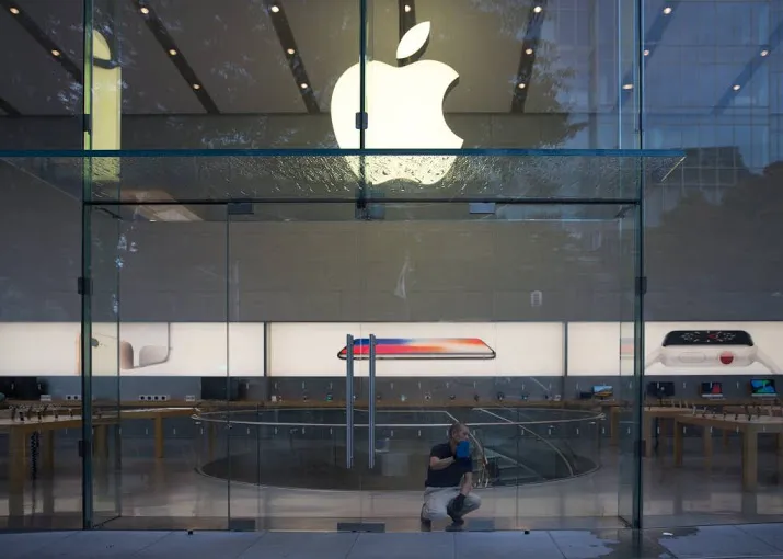 apple ontwikkelt eigen schermen