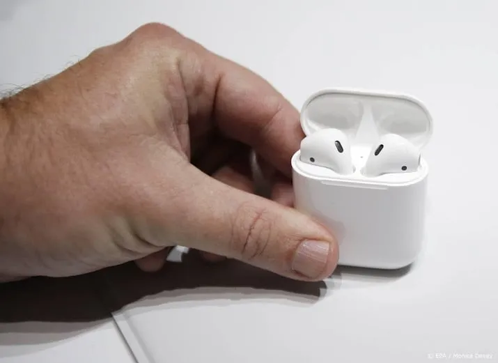 apple schroeft productie van airpods flink terug
