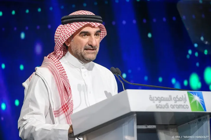 aramco treuzelt met olieprijs maart