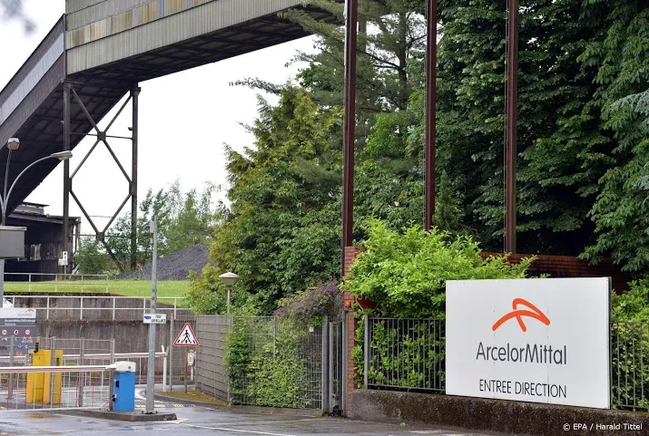 arcelormittal koploper op groen damrak