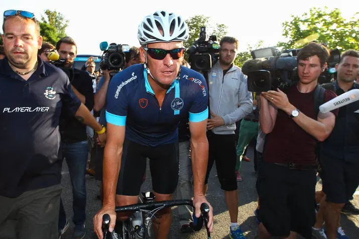 armstrong treft schikking van 5 miljoen