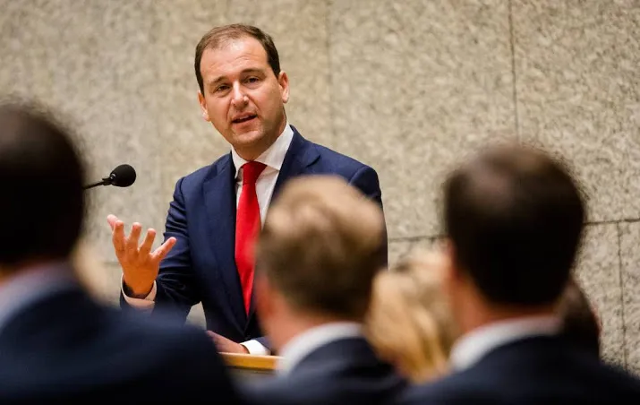asscher beste debater tijdens beschouwingen