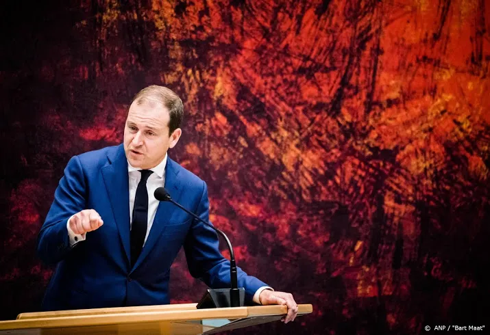 asscher vangt bot met verzoek om vervroegd coronadebat