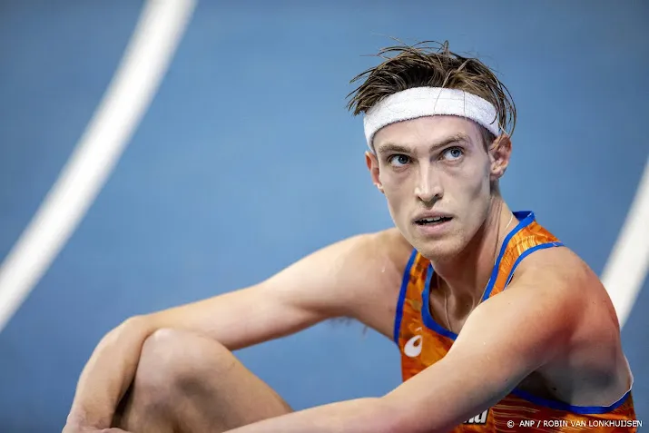 atleet foppen stelt vlucht naar tokio uit na positieve coronatest