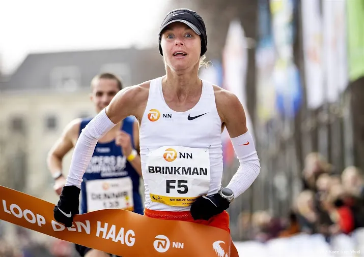 atlete brinkman wil zondag in hamburg marathonlimiet spelen lopen
