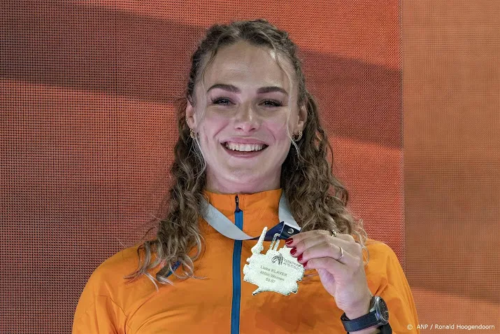 atlete klaver komt naar fbk games en doet mee aan 200 meter