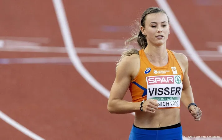 atlete visser blijft in nederland en gaat trainen onder meuwly