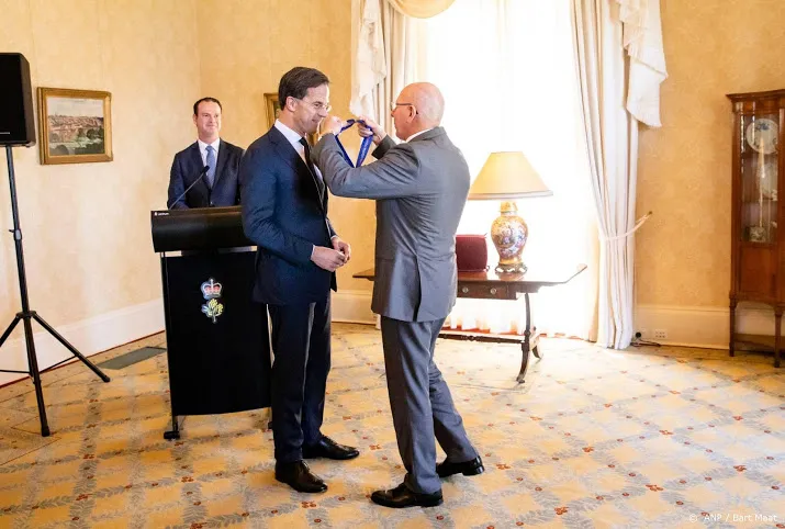 australie lauwert rutte voor optreden na mh17