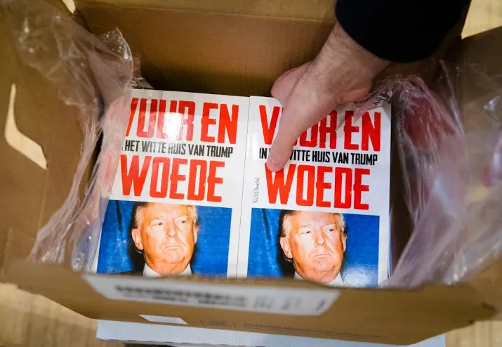 auteur onthullend trump boek in college tour