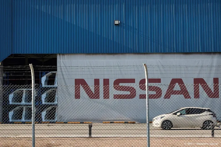 autoconcern nissan wil 20 000 banen schrappen om crisis