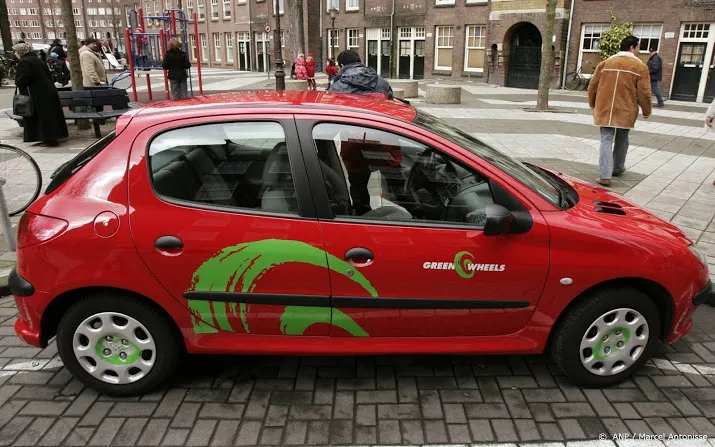 autodeelbedrijf greenwheels werkt aan uitbreiding buiten randstad