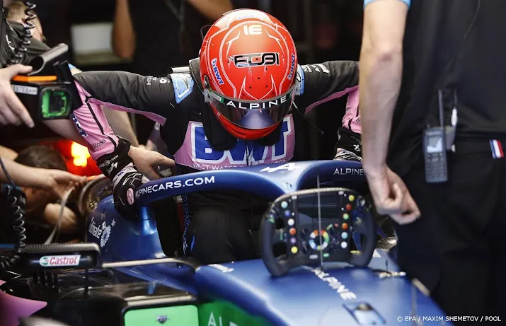 autosportbond fia onderzoekt eigen staf na bijna ongeluk met ocon