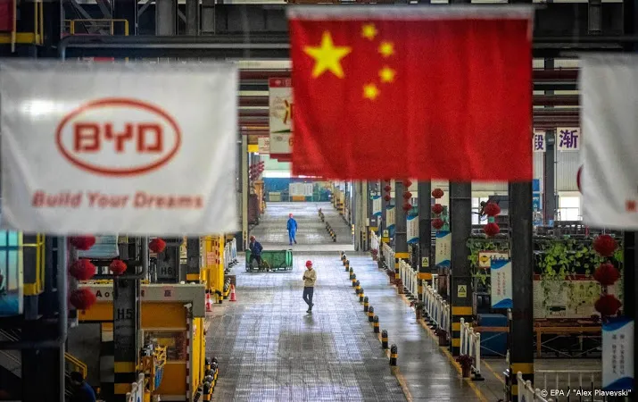 autoverkopen china komen vrijwel tot stilstand door coronavirus