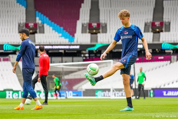 az middenvelder mijnans ziet veel mogelijkheden tegen west ham