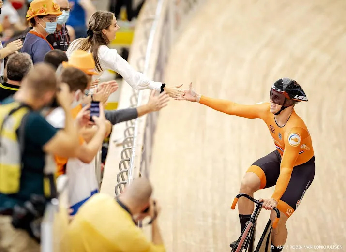 baansprinter lavreysen op wk opnieuw goed voor triple