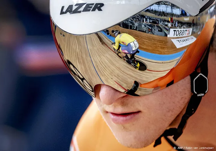 baanwielrenner hoogland tweede op sprint in nations cup in canada