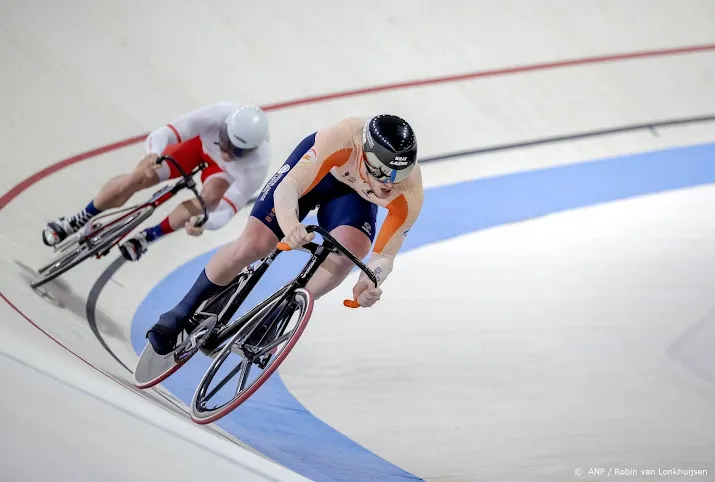 baanwielrenner van loon strandt op ek in kwartfinales sprint