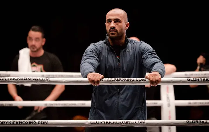 badr hari afgetraind de ring in tegen gerges