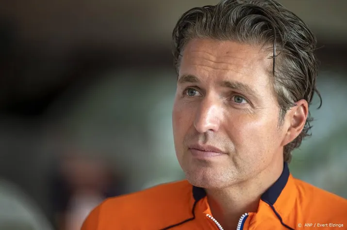 balkonscene voor medaillewinnaars teamnl in tokio