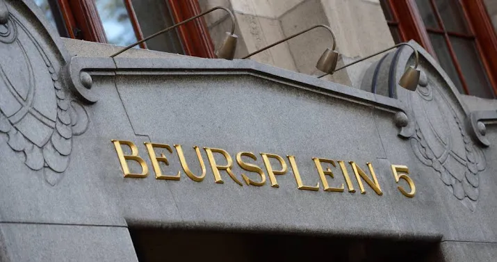 bam in trek op beursplein 5