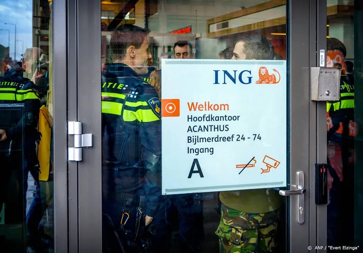 banken zien geen aanwijzingen dat zij doelwit zijn van bombrieven