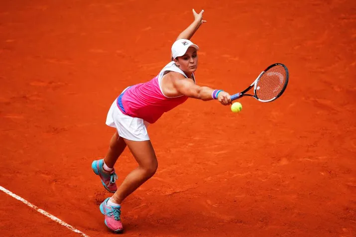 barty geeft in straatsburg op met blessure
