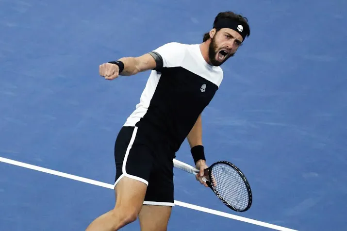 basilasjvili verrast del potro in peking