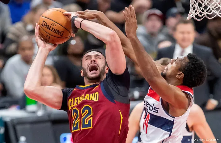 basketbalclub cleveland cavaliers ziet coach vertrekken