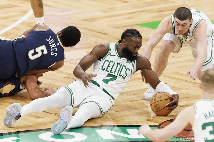 basketballers celtics met 64e zege de play offs in